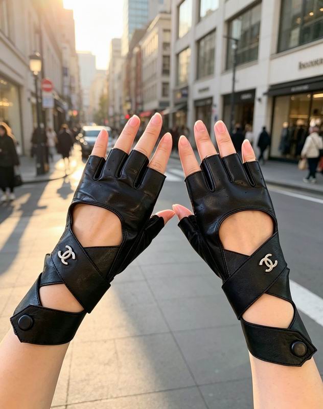CHanel Gloves L hm41